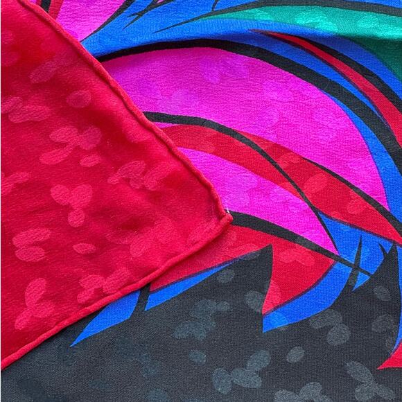 YSL Maximalist Vintage Large Square Silk Scarf with Bird in Flight - Minor Flaws - Picture 6 of 12